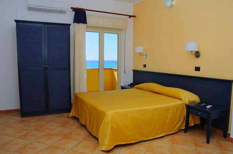 Residence Hotel Antica Perla San Leone Exterior photo