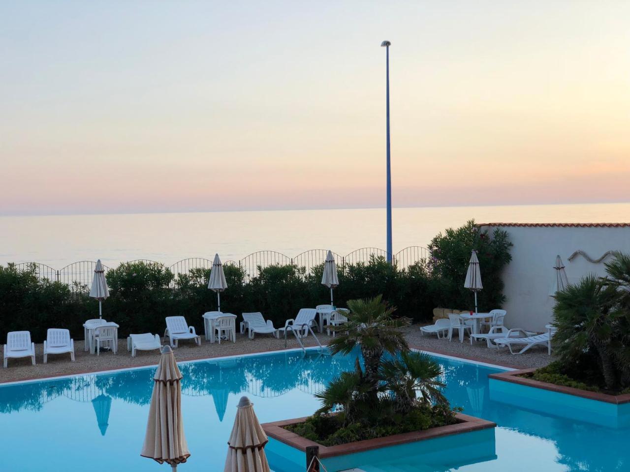 Residence Hotel Antica Perla San Leone Exterior photo
